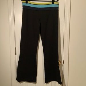 Lululemon Groove Reversible Pant